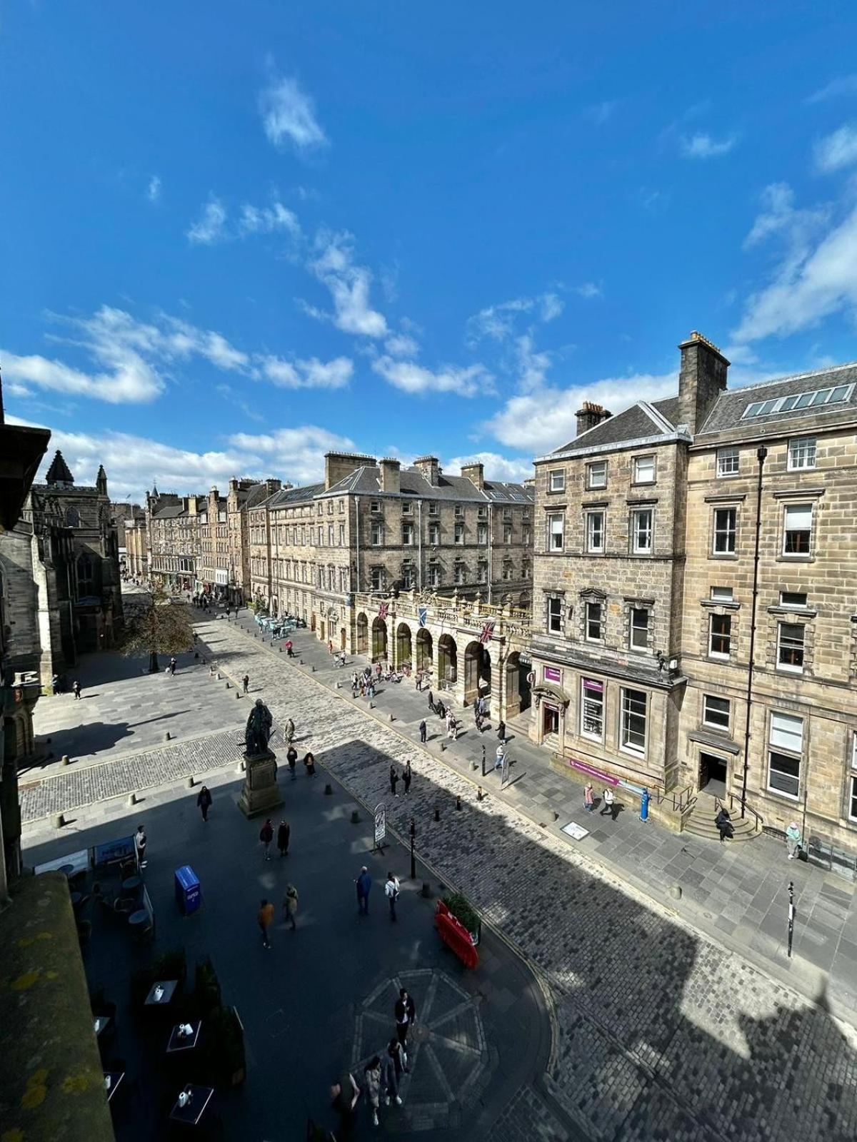Appartamento Parliament Sq Edimburgo Esterno foto