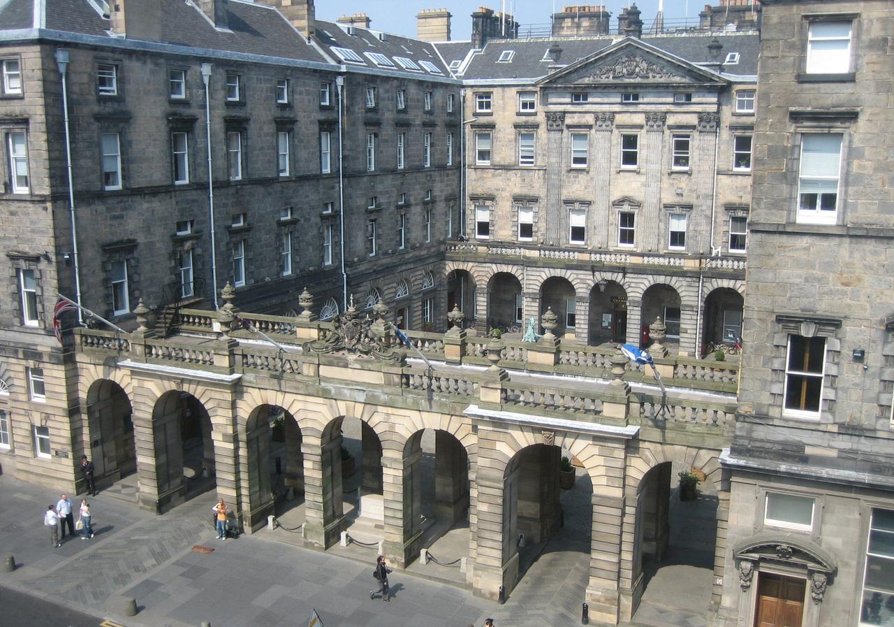 Appartamento Parliament Sq Edimburgo Esterno foto